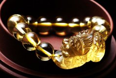 【貔貅百科】黄水晶貔貅手链的价格及佩戴禁忌
